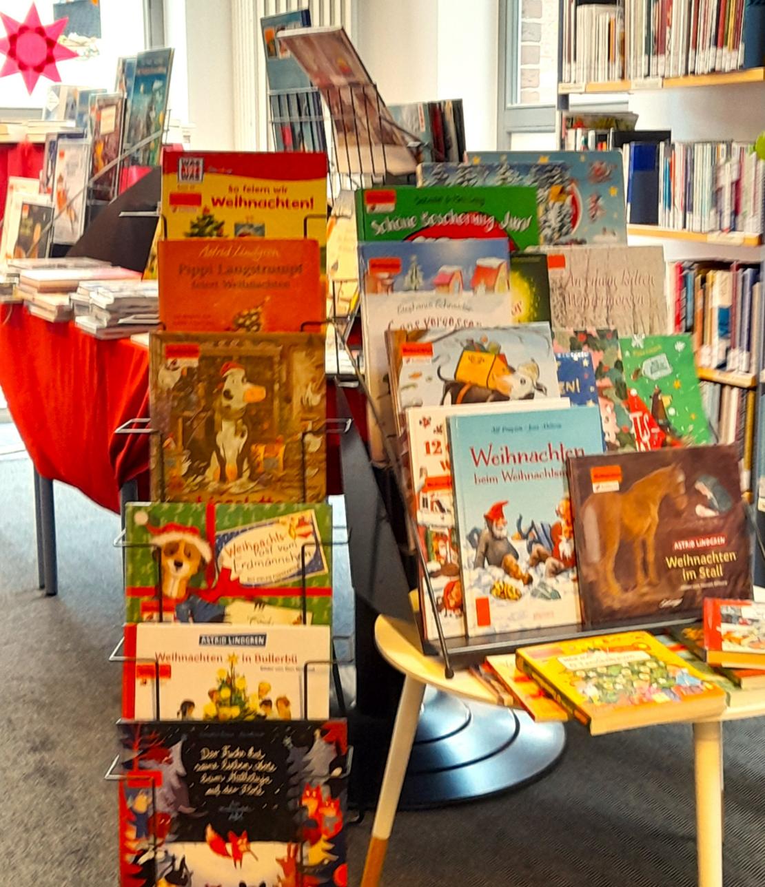 Weihnachtstisch 2025 (c) privat